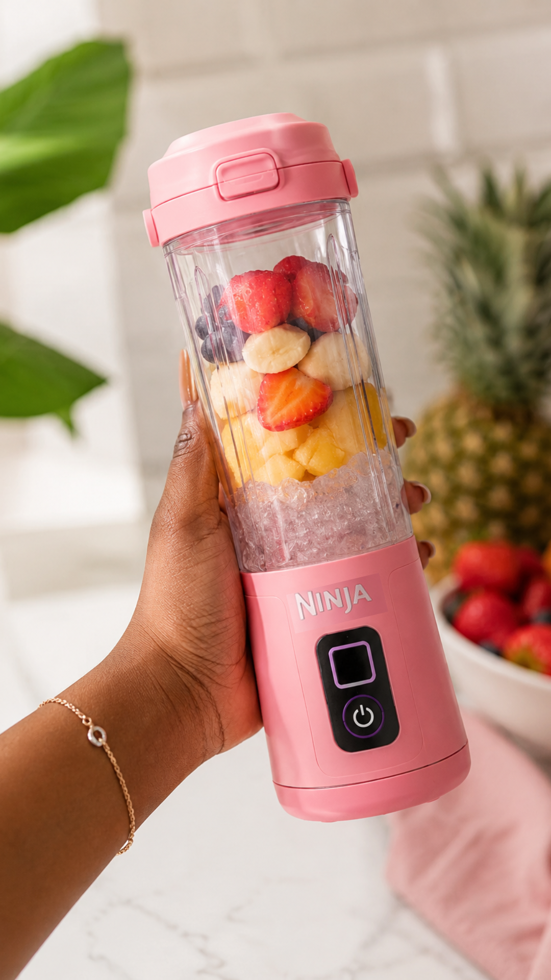 Rosopo BlendGo™ Portable Juicer | Wireless Personal Size Juicer Blender